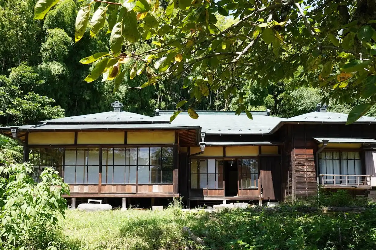 cottage